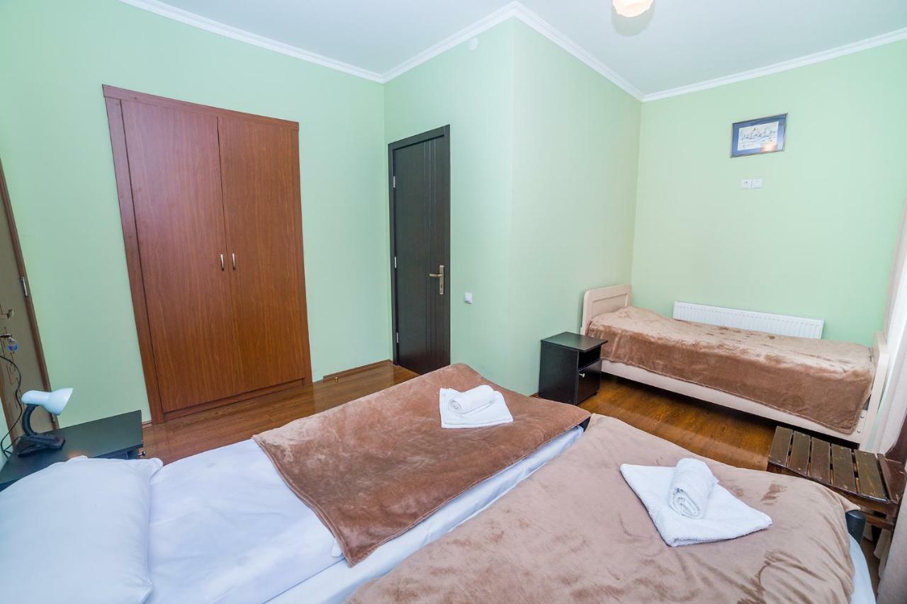 Hotel Gallery Mestia Buitenkant foto